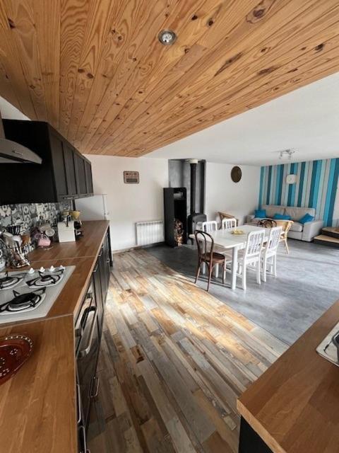 Jolie Maison De Campagne, Compostelle Soleymieux Экстерьер фото